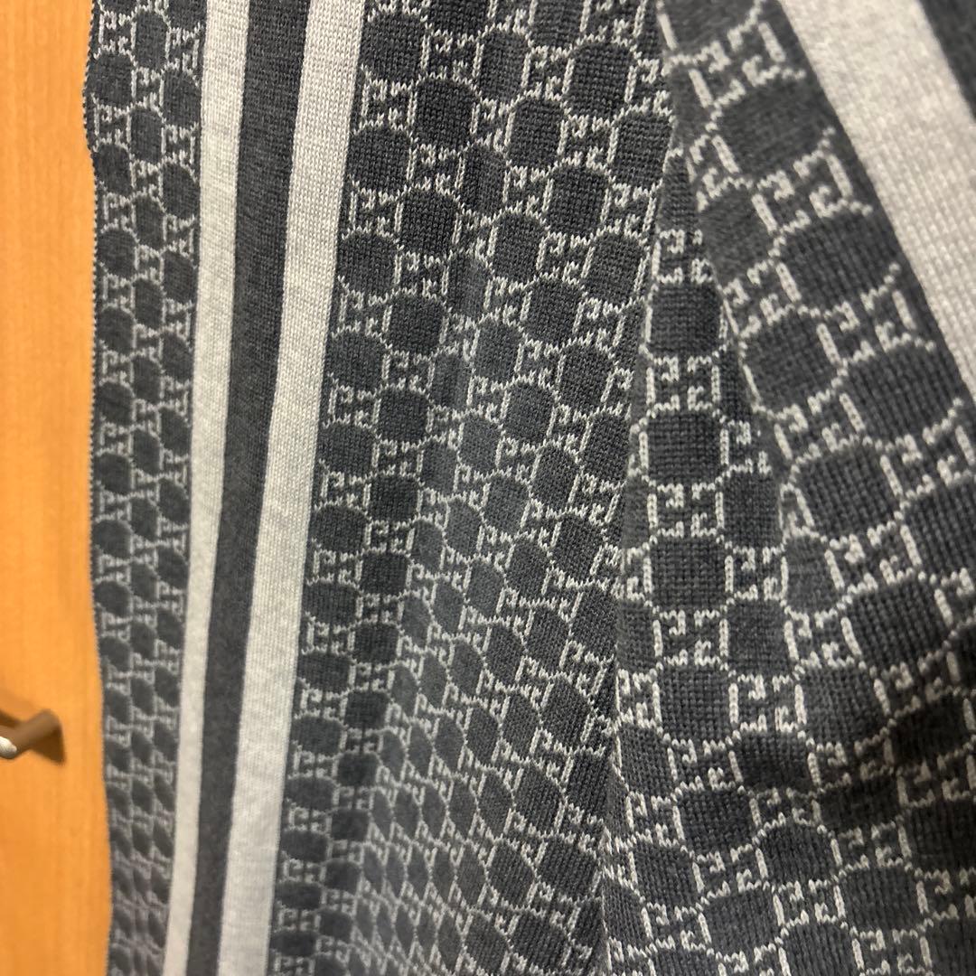 専用　　グッチ　マフラー