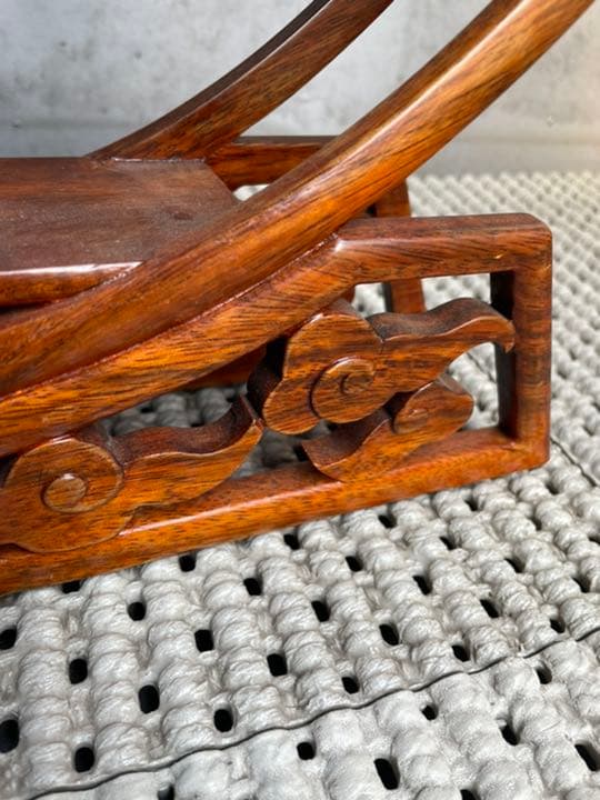 高級　月の形の木の飾り棚　アンティーク　大小２個セット