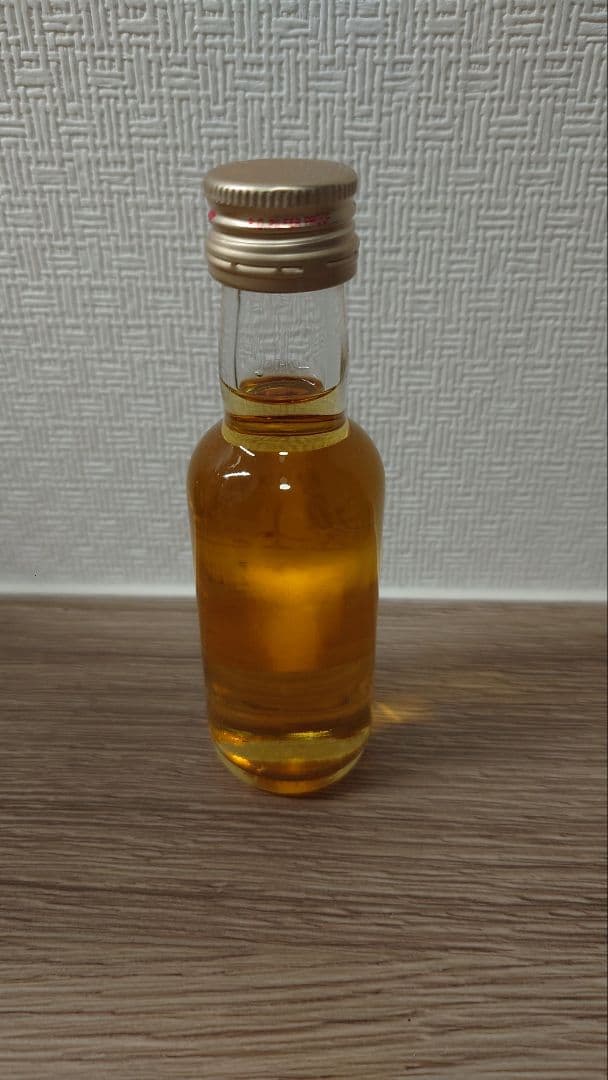 ミニボトルウイスキーセット