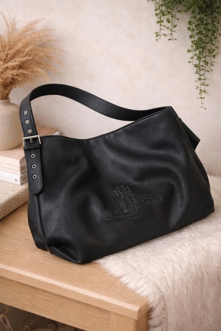 美品 Vivienne Westwood 黒ショルダーバッグ niko∞2525