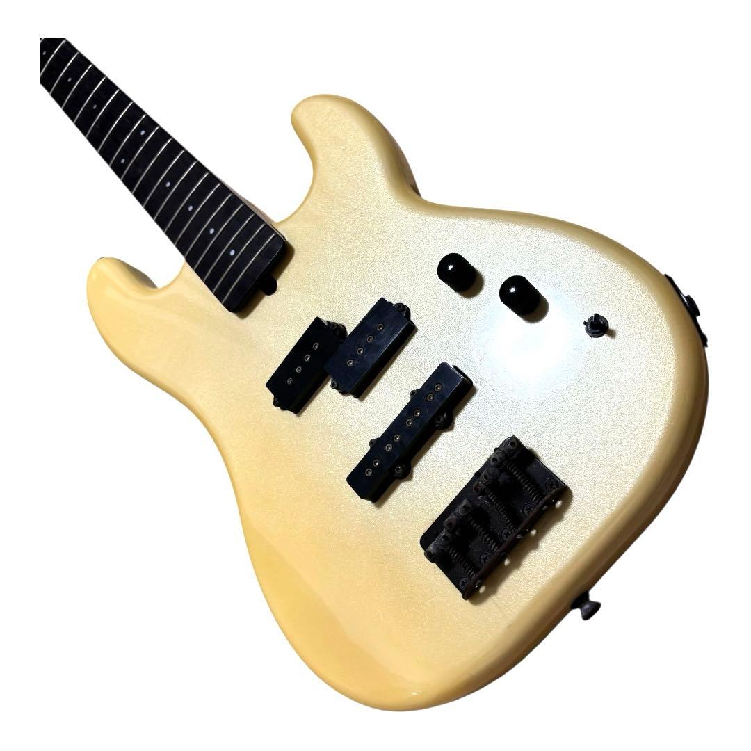 Fresher エレキベース ケース付き