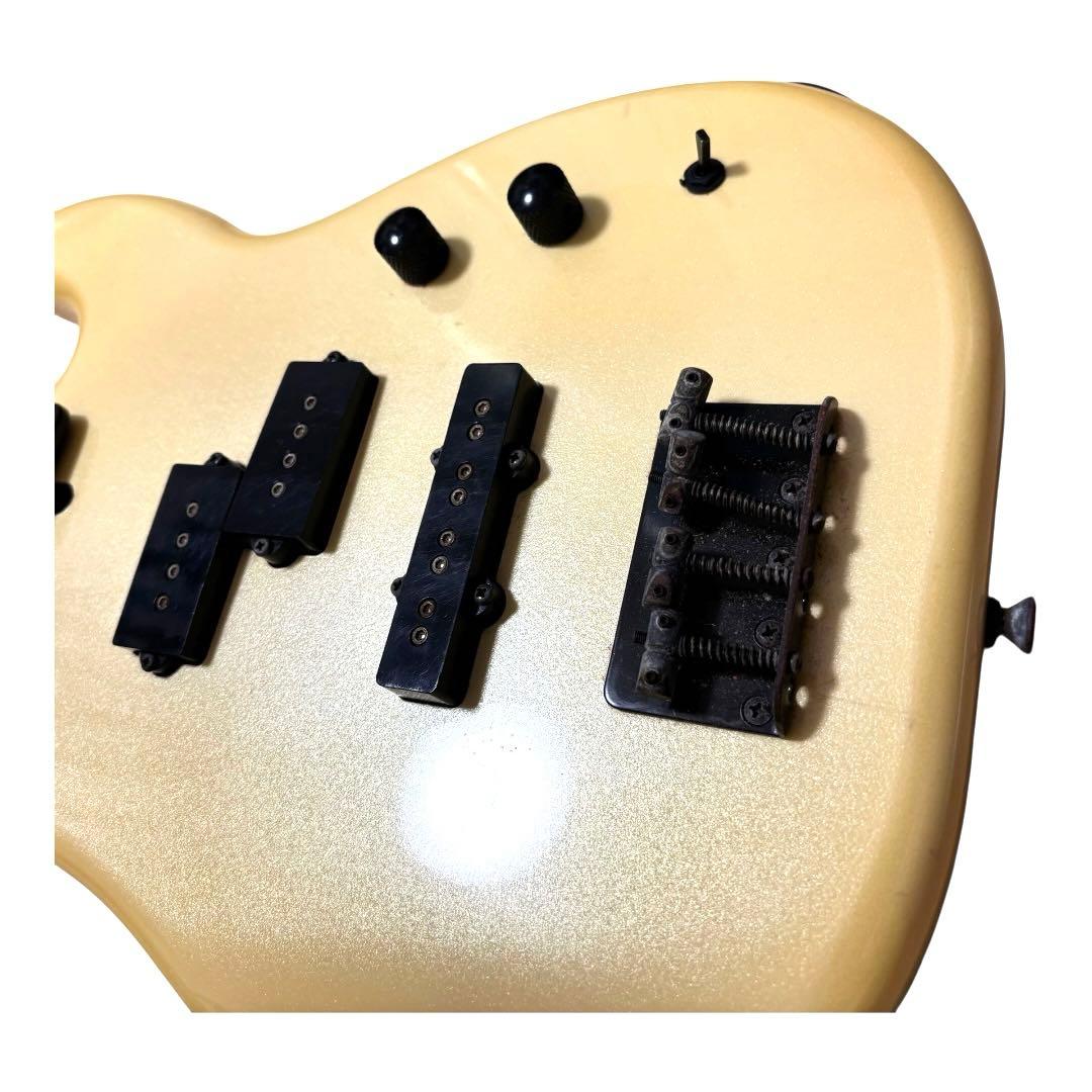 Fresher エレキベース ケース付き