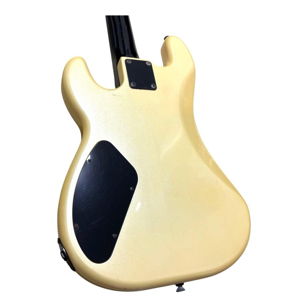 Fresher エレキベース ケース付き