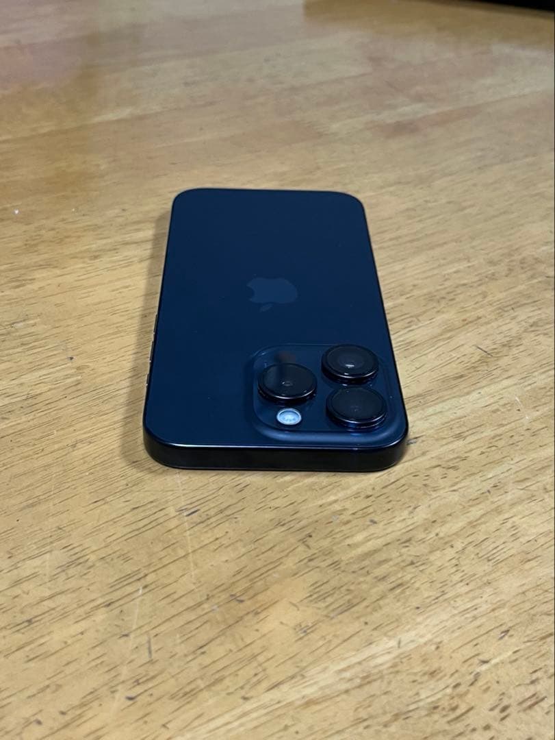 ⭐*U様 【美品】iPhone 15 Pro 128GB ブルーチタニウム SI