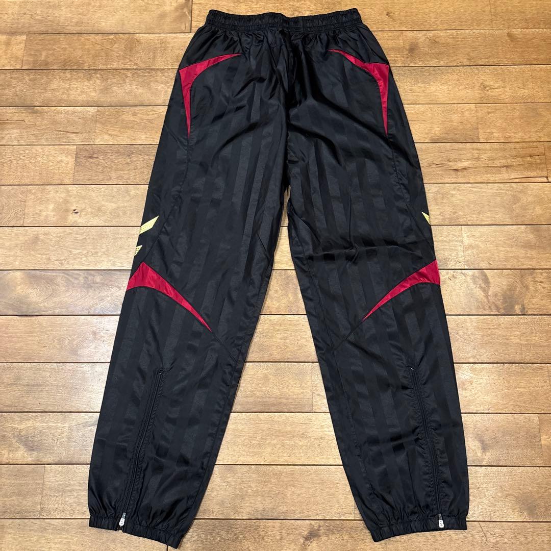 【極美品】ヴィッセル神戸 ピステ上下 セットアップ ナイロン アシックス XL