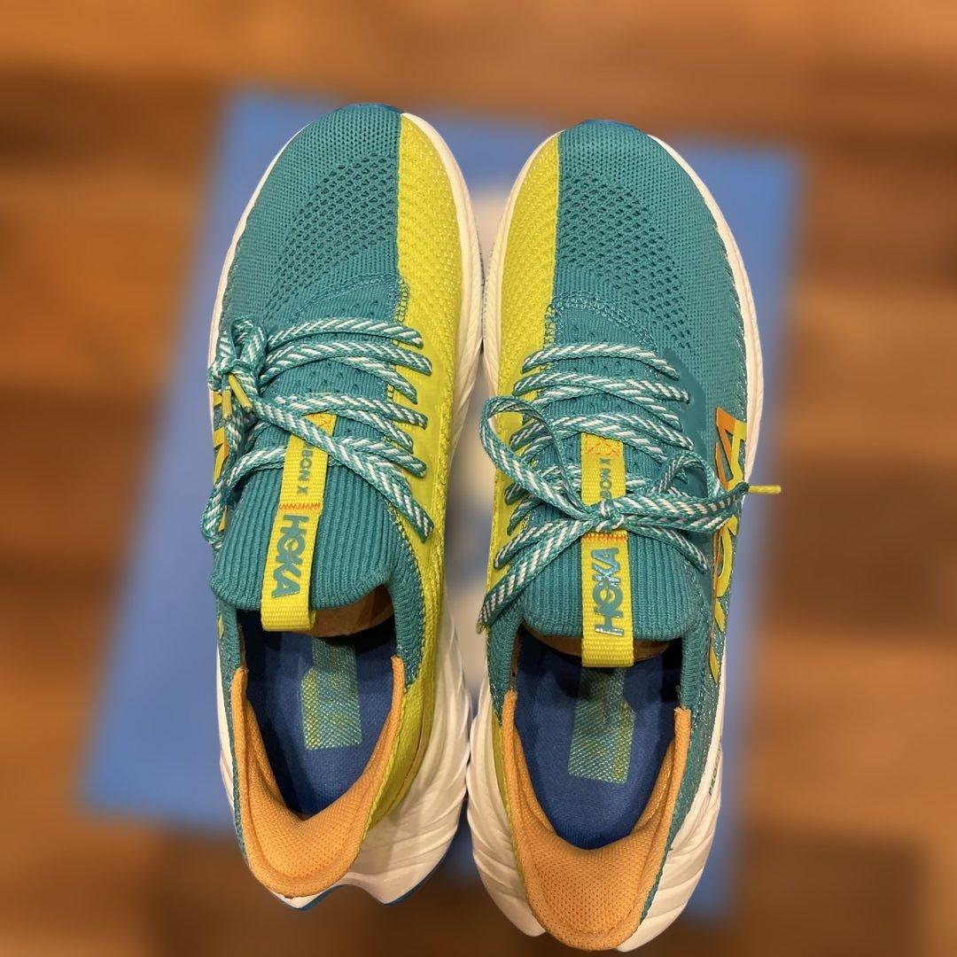 新品　HOKA ONEONE CARBONX3 24.5cm