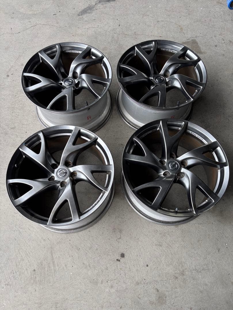 フェアレディZ 19インチ Z34 レイズ　前後