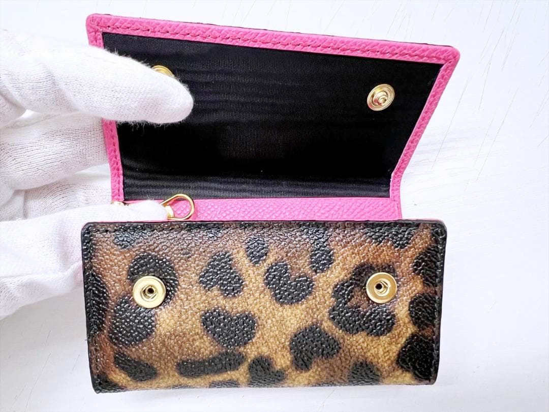 未使用保管　美品　ドルチェ＆ガッバーナ　ロゴプレート　レオパード　キーケース