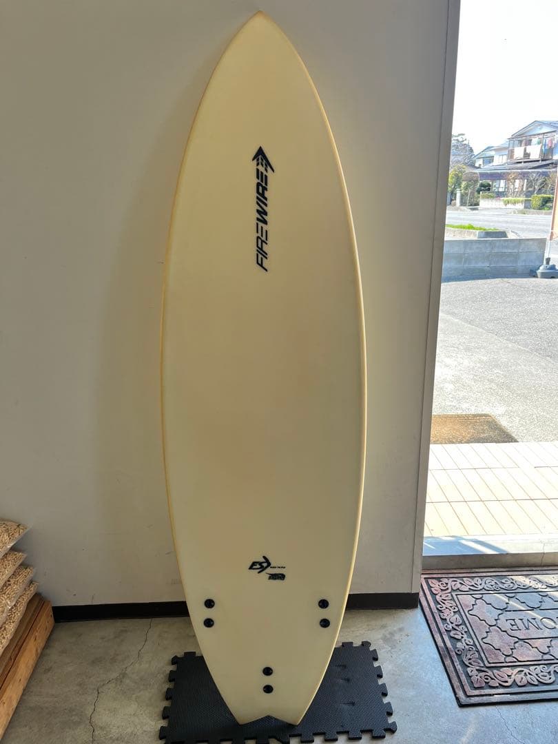 FIREWIRE ファイヤーワイヤーサーフボード