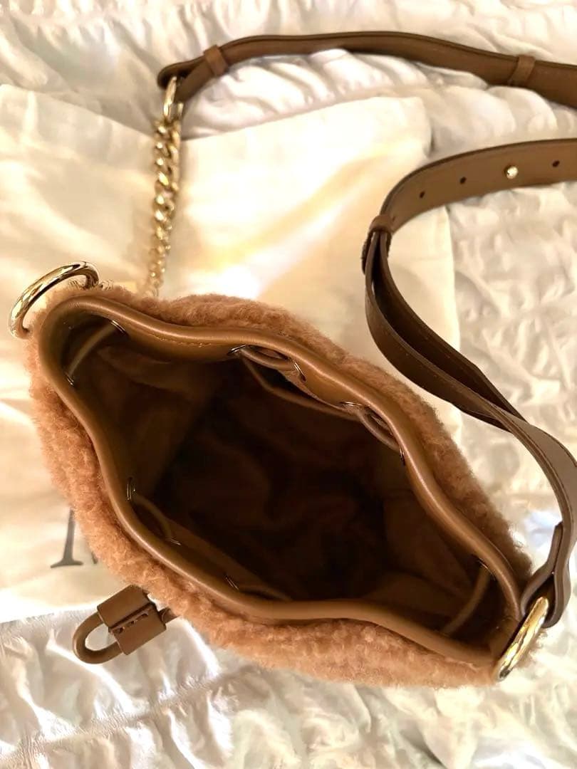 MaxMara テディベア巾着型ショルダーバッグ