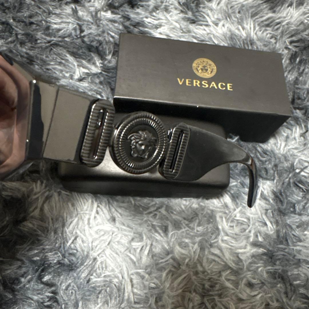 Versace サングラス　メデューサ