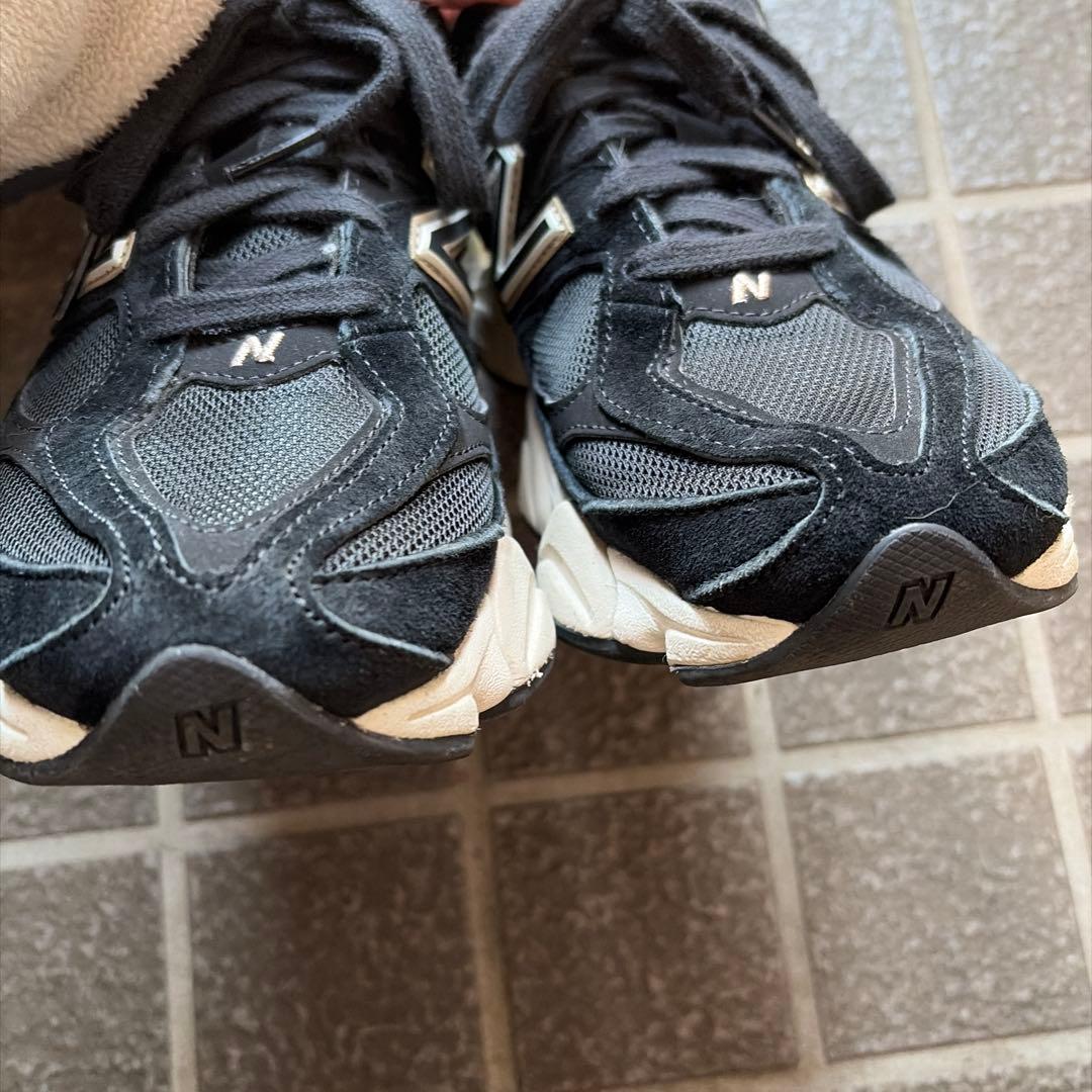 靴 New Balance 9060