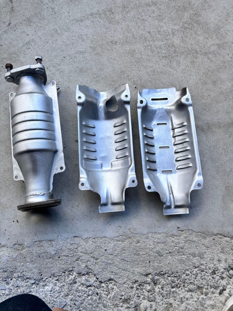 ホンダ　ek4 シビック　純正触媒　eg ek4