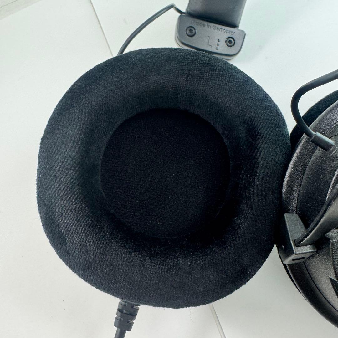 beyerdynamic DT990PRO 80Ω Black Edition