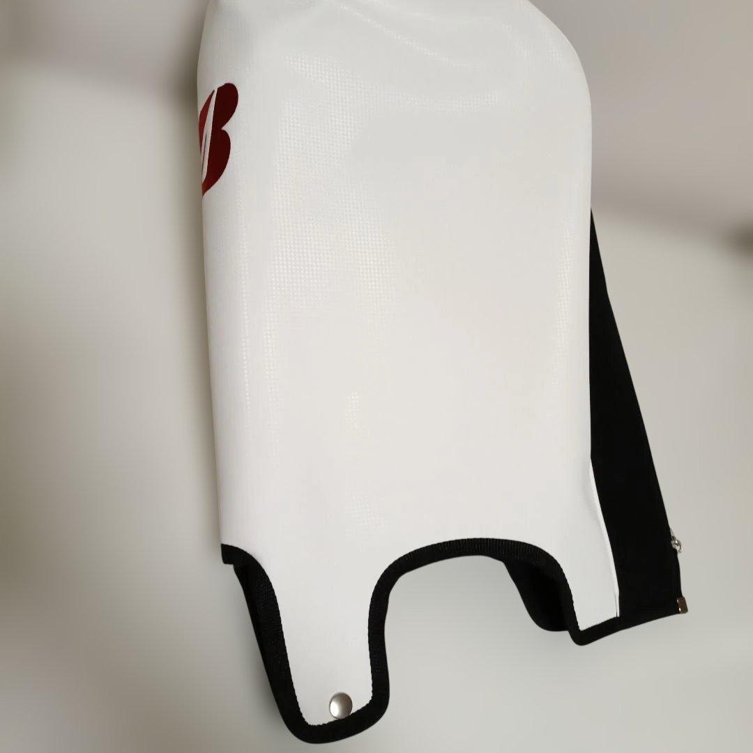 BRIDGESTONE TOUR B 宮里藍 引退記念限定キャディバッグ