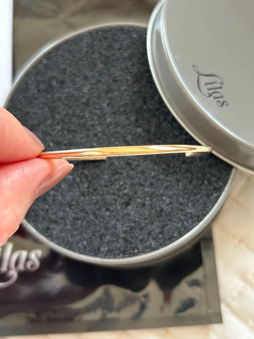 ✳︎✴︎Lilas 2.5パイプC型バングル K10✴︎✳︎美品