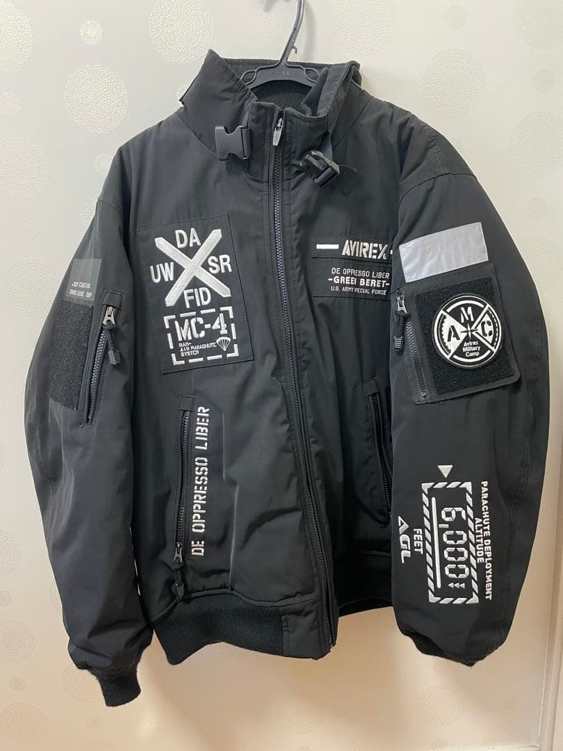AVIREX MA-1 フライトジャケットHALO ブラック