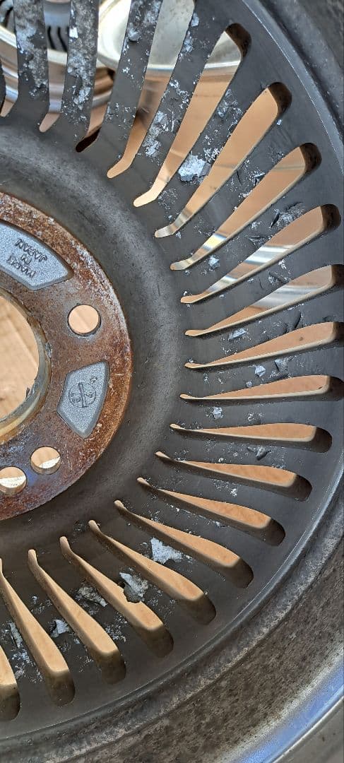 CARVING17インチ7J PCD114.3 4穴/5穴4本