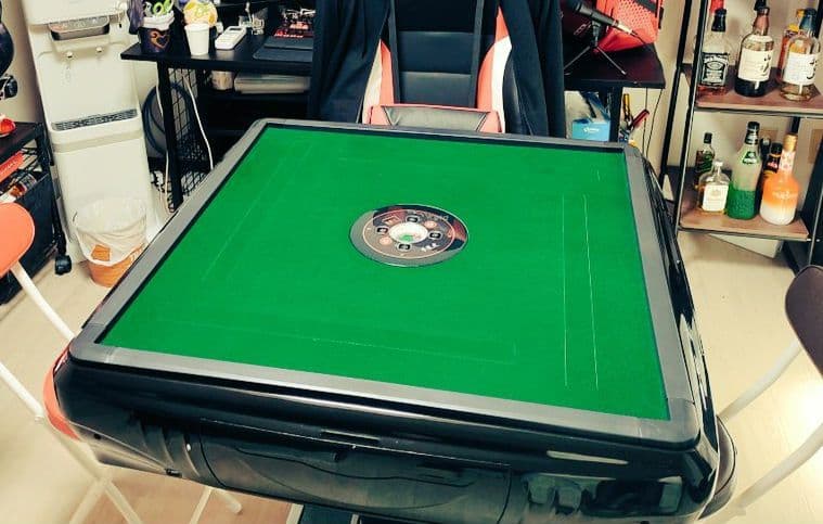 引き取り限定　全自動麻雀卓