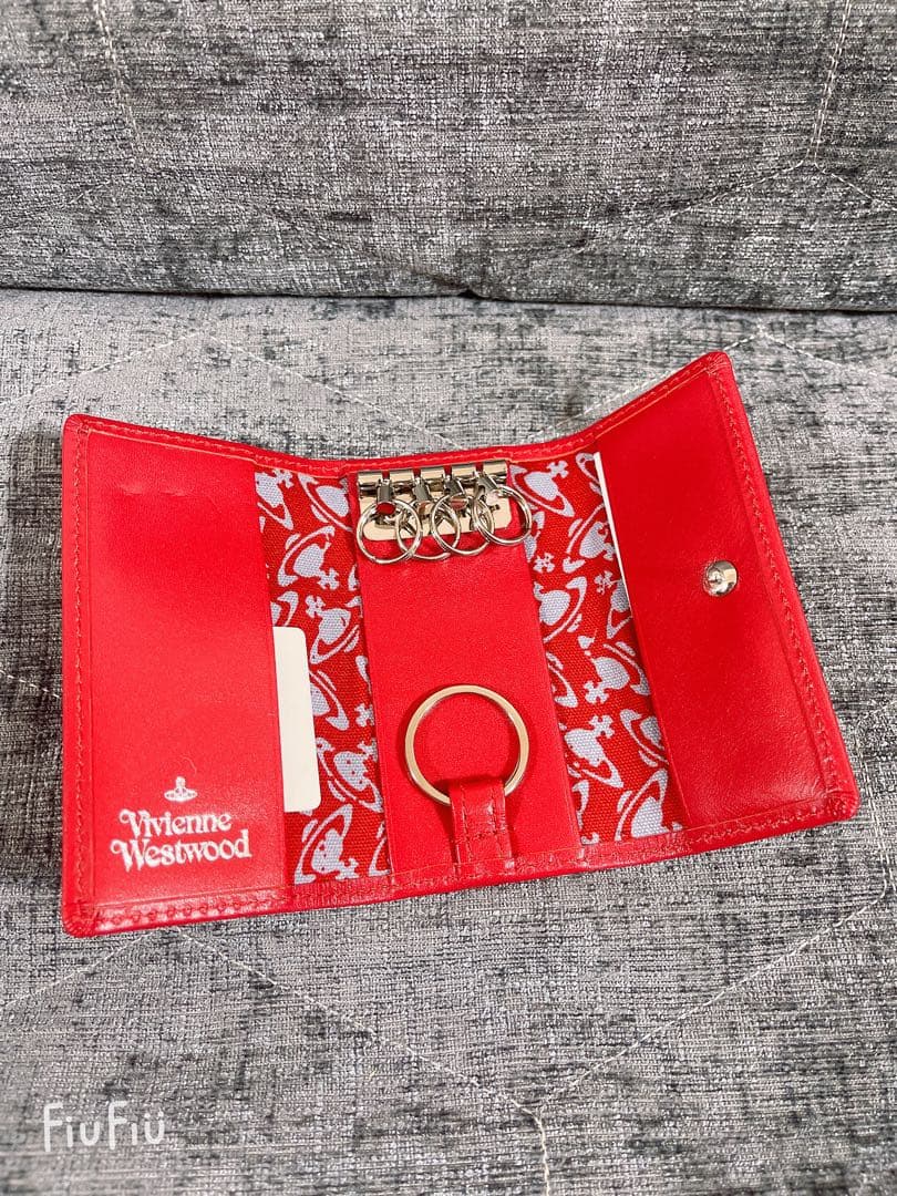 【新品】ヴィヴィアンウエストウッド キーケース オーブ 新品未使用 美品