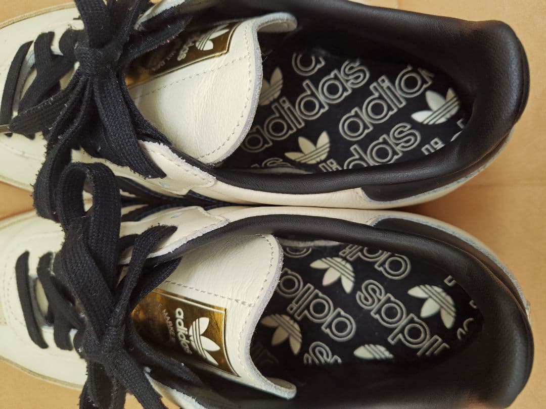 アディダス　オリジナルズ　サンバ　OG　24.0　ベージュ