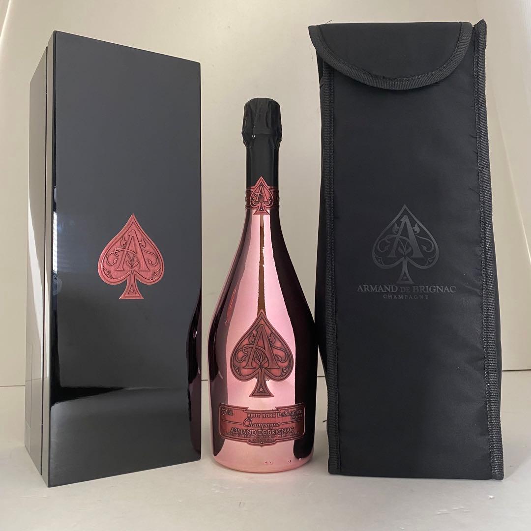 Armand de Brignac アルマンド ロゼ ブリニャック　未開栓
