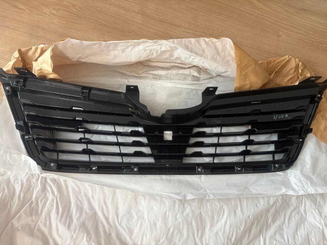 《カークレスト》フォレスターsk系(2019式) 純正フロントグリル