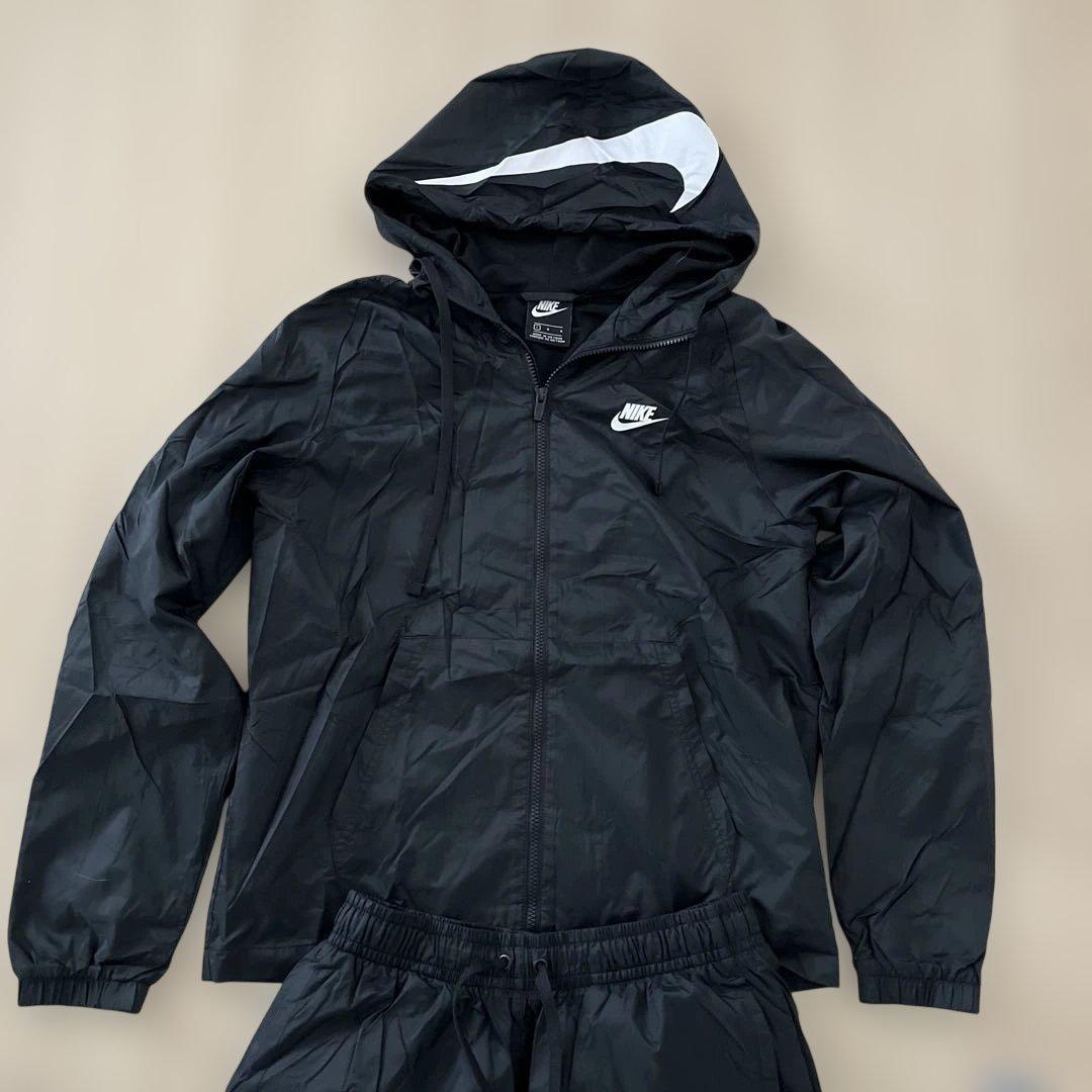 ナイキ　セットアップ　ウインドブレーカー