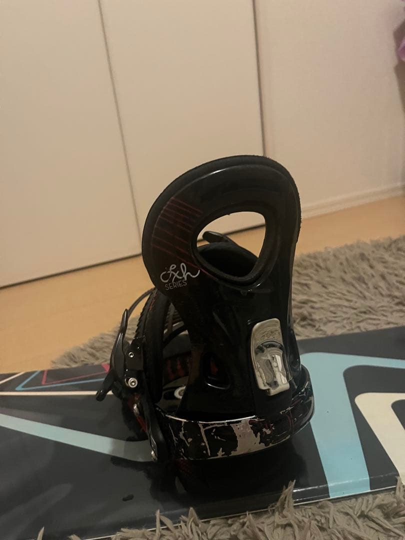 Flow 140 スノーボード 青/黒　ヴィンディング付き