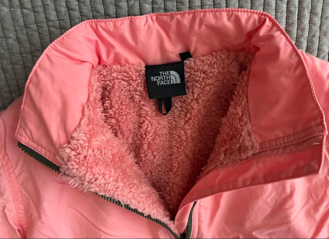 未使用　美品THE NORTH FACE ノマドジャケット ピンク　130