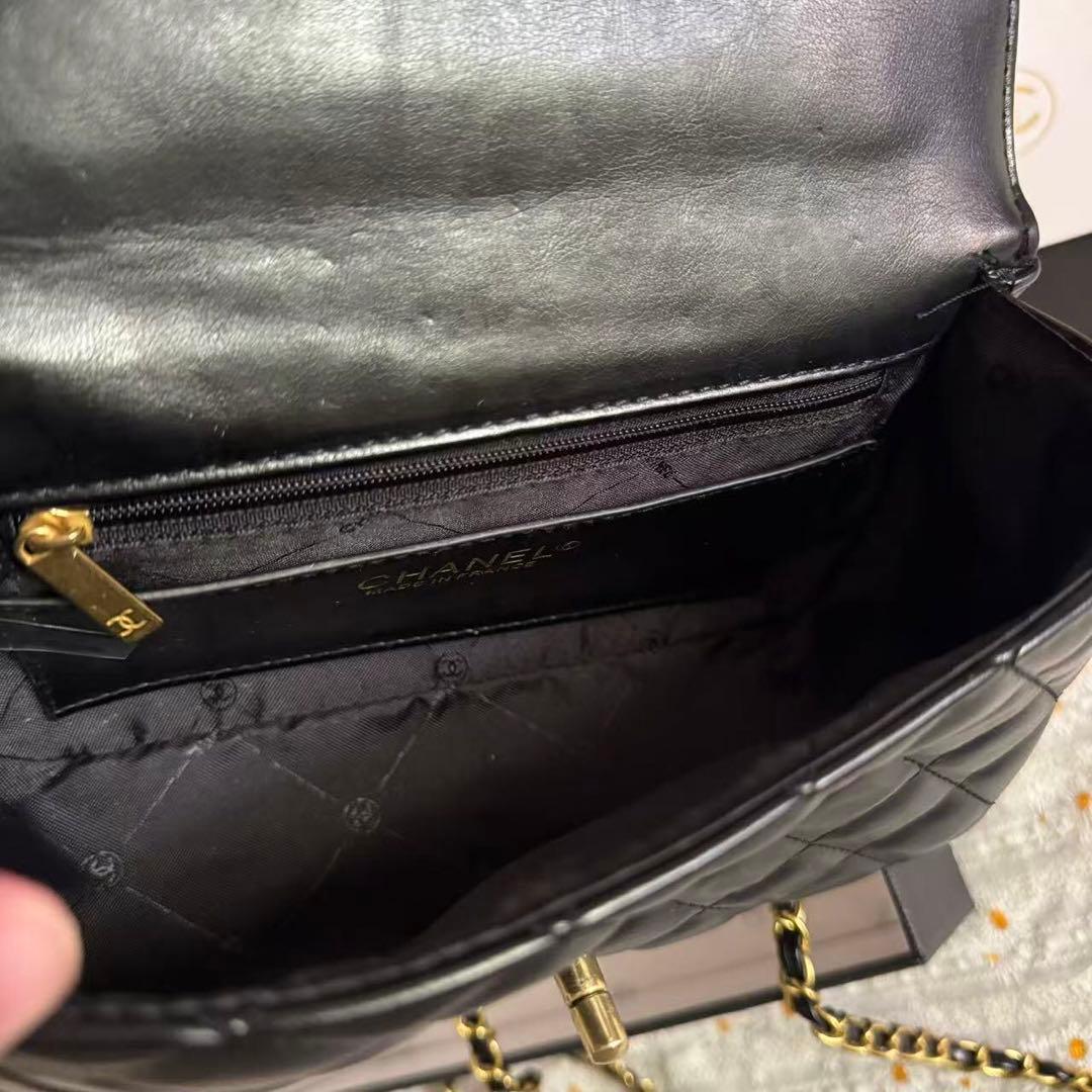 ノベルティ チェーン ショルダーバッグ ブラック VIP限定