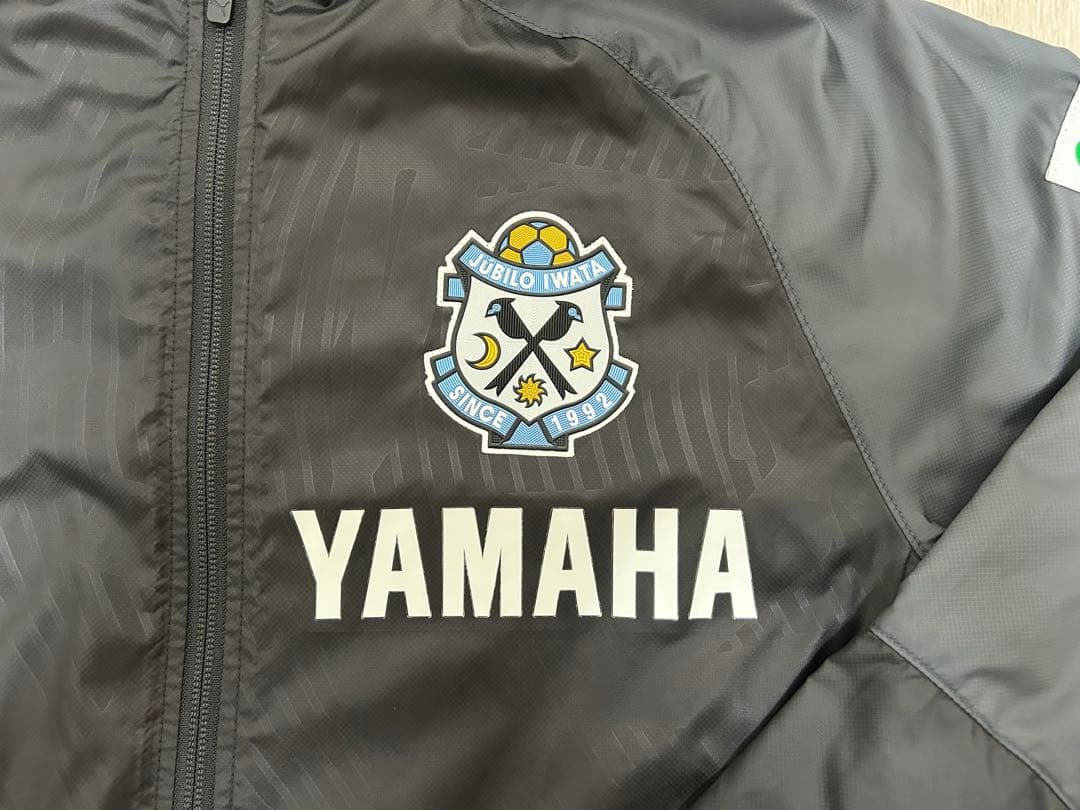 ジュビロ磐田ウィンドブレーカー