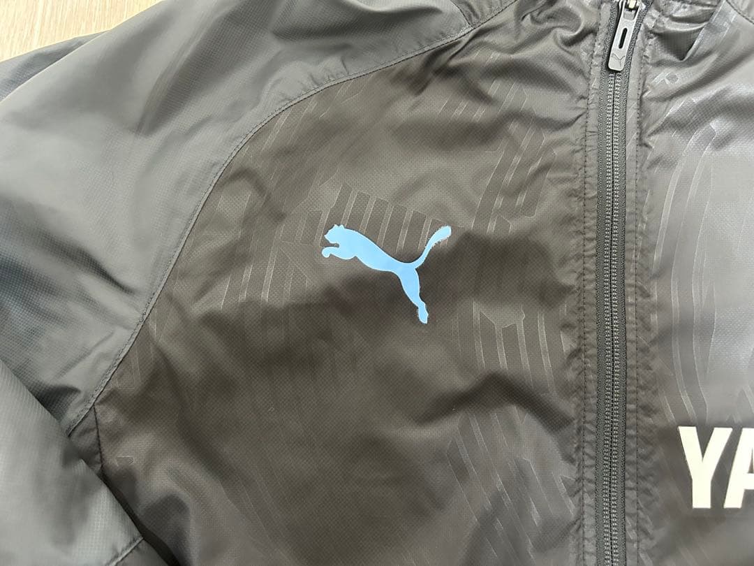 ジュビロ磐田ウィンドブレーカー