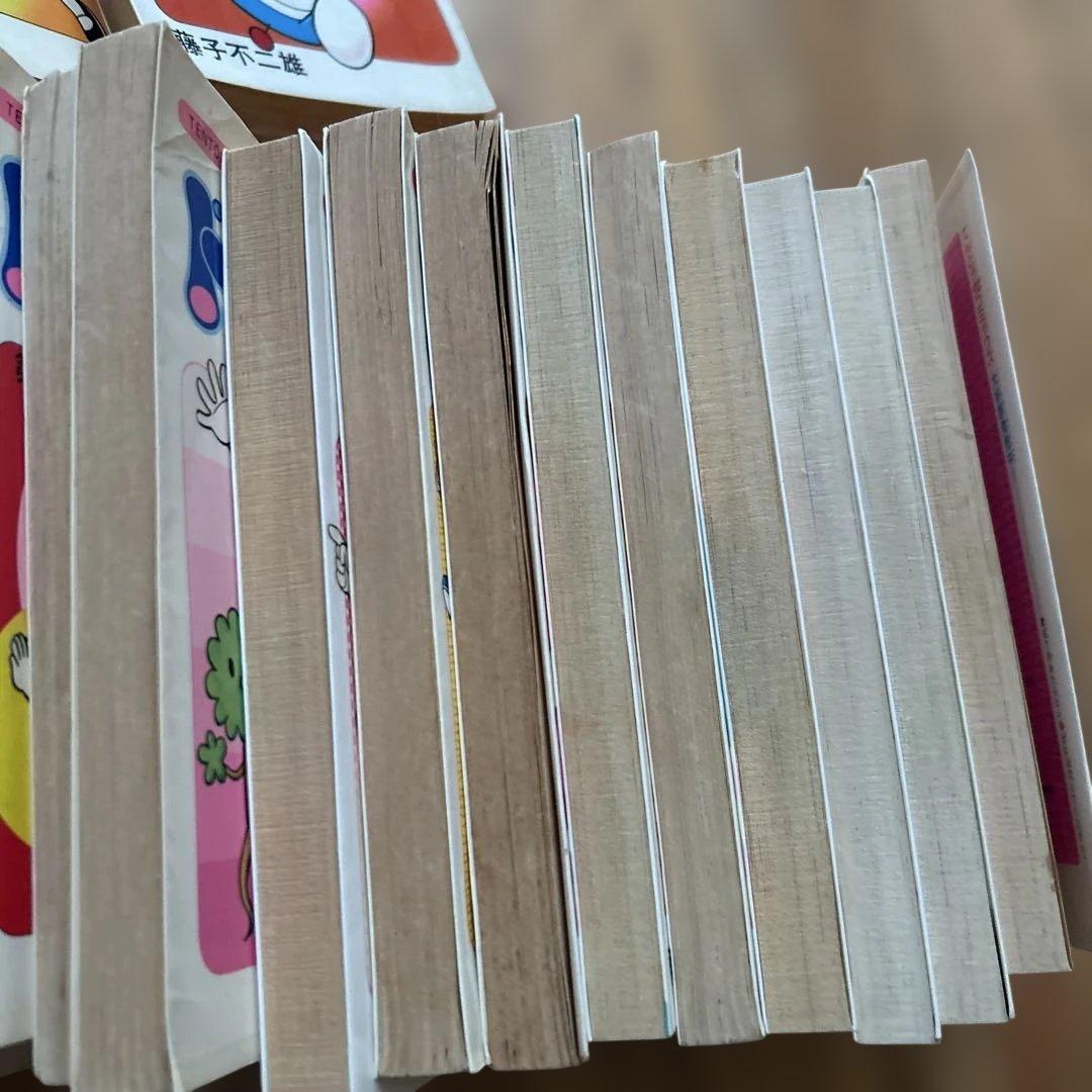 ドラえもん　１巻から４３巻 　４２巻のみなし　初版あり