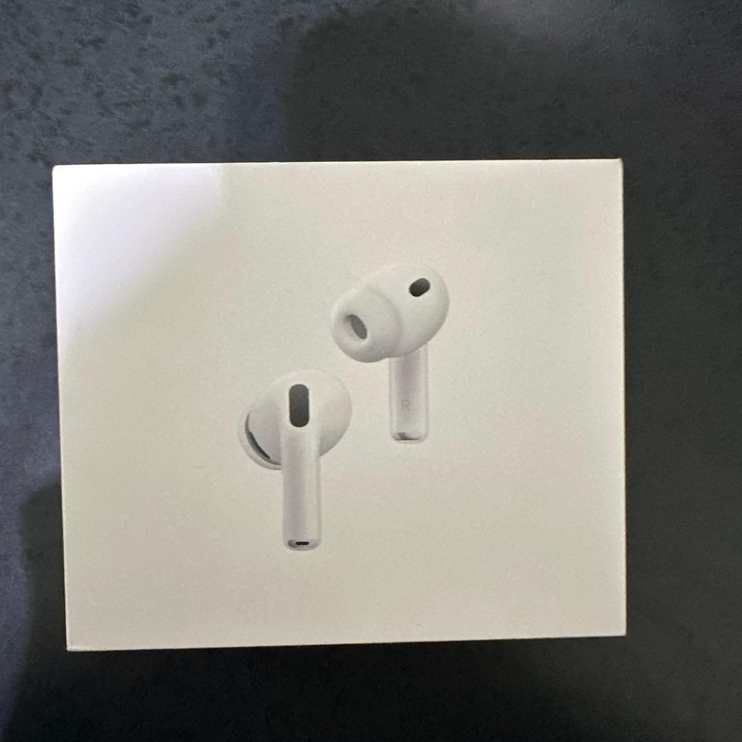 Apple AirPods Pro 3 本体 充電ケース付き
