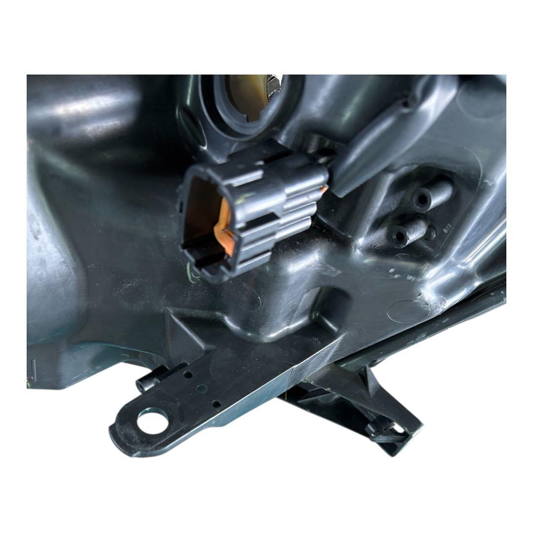 エクストレイル　T32 LEDヘッドライト　運転席側