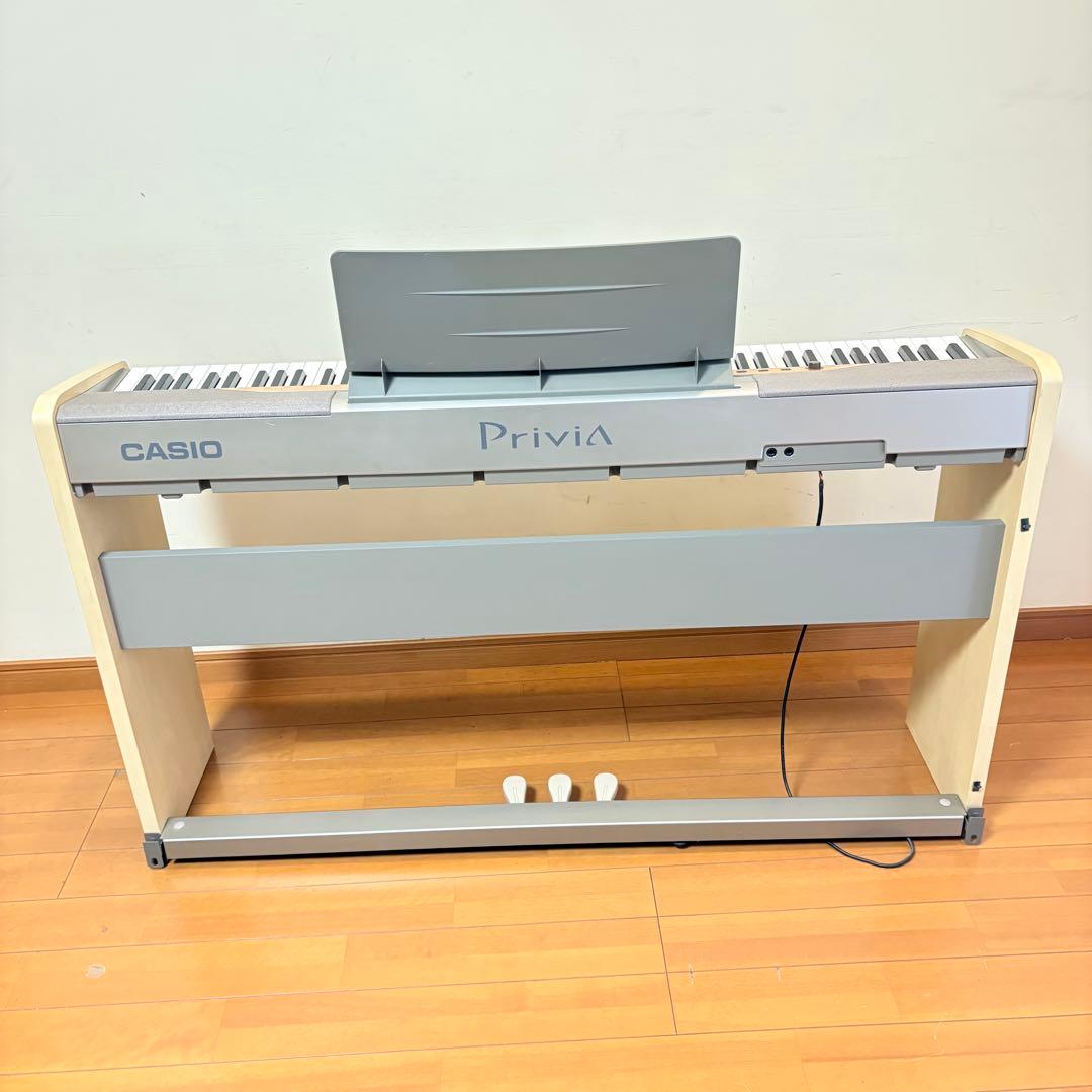 【美品•椅子/スタンド付属】CASIO 電子ピアノ Privia PX-110