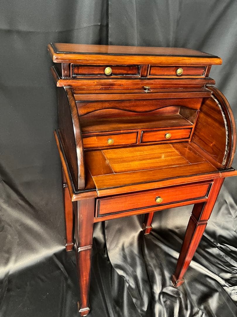 木製ロールトップライティングデスク