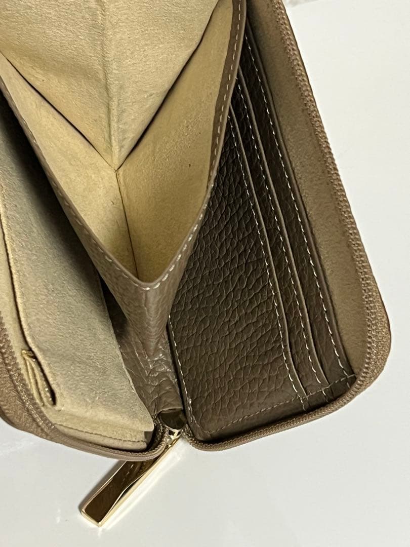 ATAOの全てを込めたミニ財布