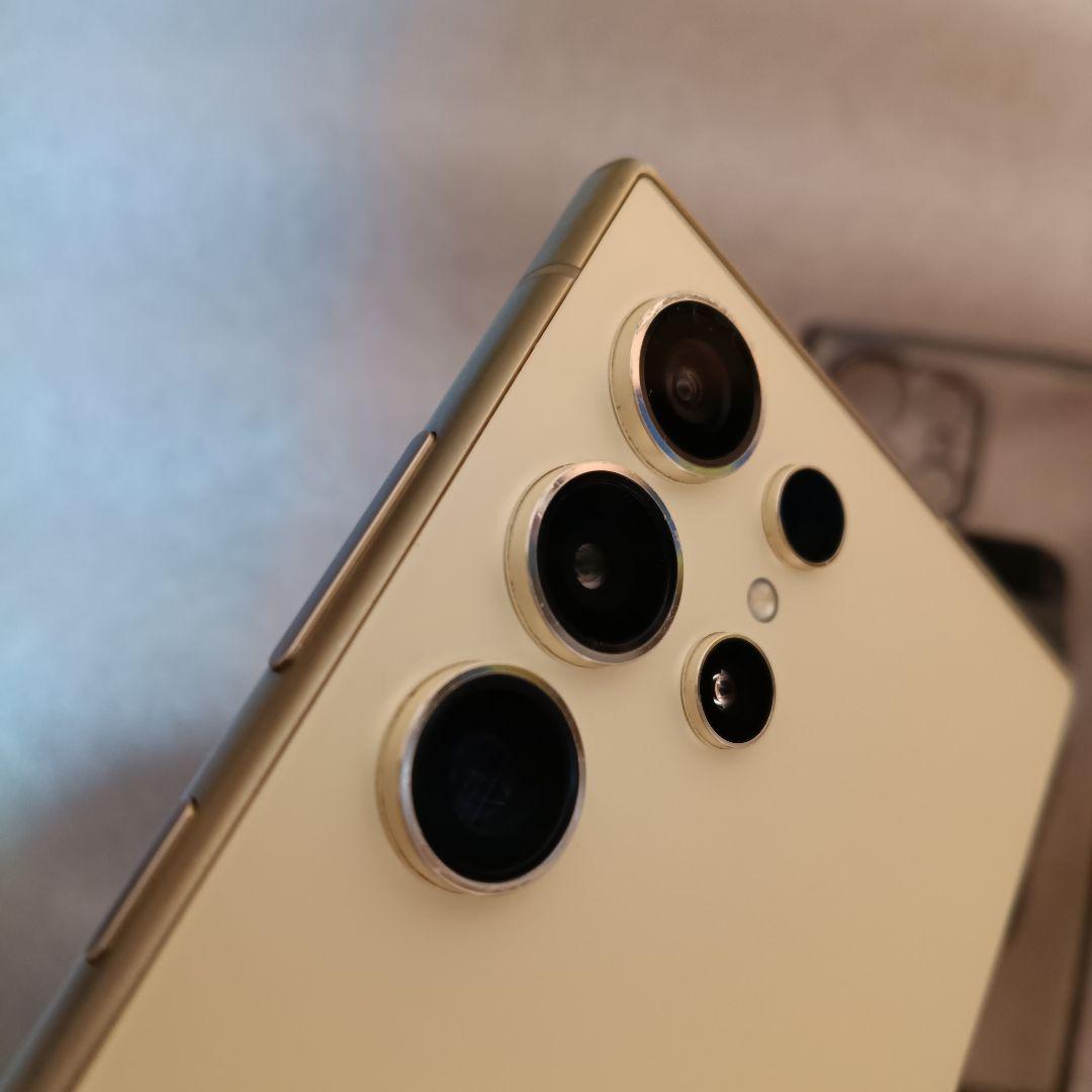 Galaxy S24 ultra 256GB チタニウムイエロー グローバル版