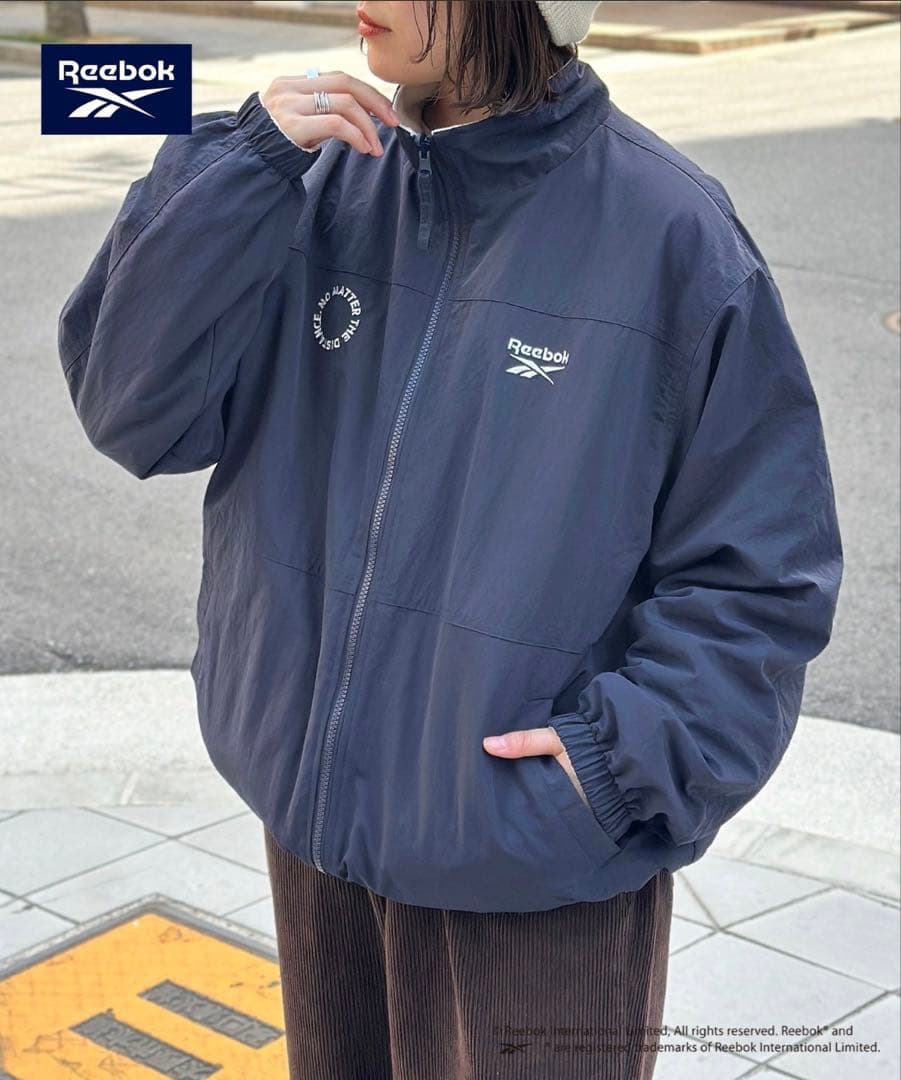 Reebok リバーシブルジャンパー ネイビー×ホワイト