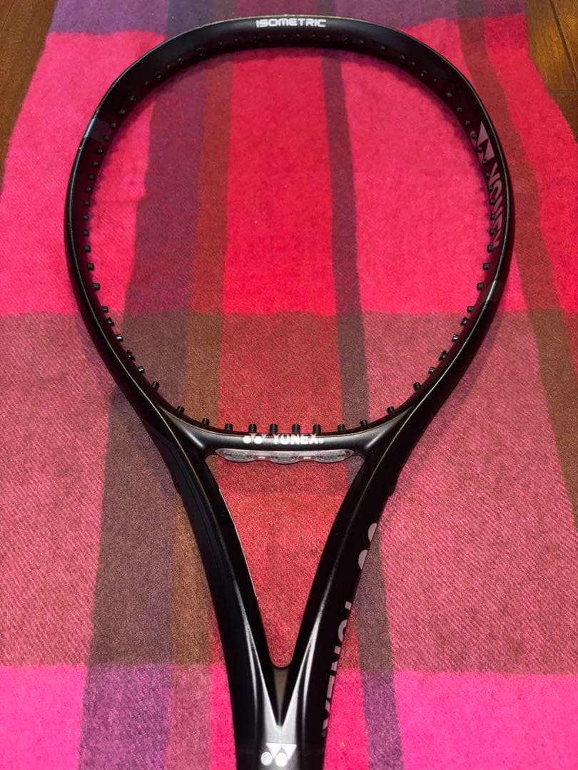 YONEX ISOMETRIC EZONE100 テニスラケット　ブラック