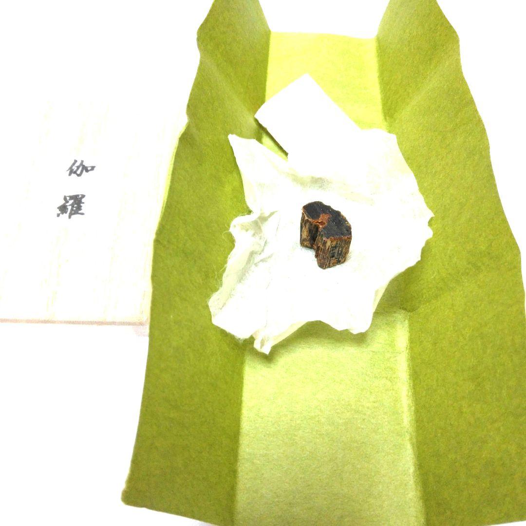 伽羅　緑油　最高級　1.05g