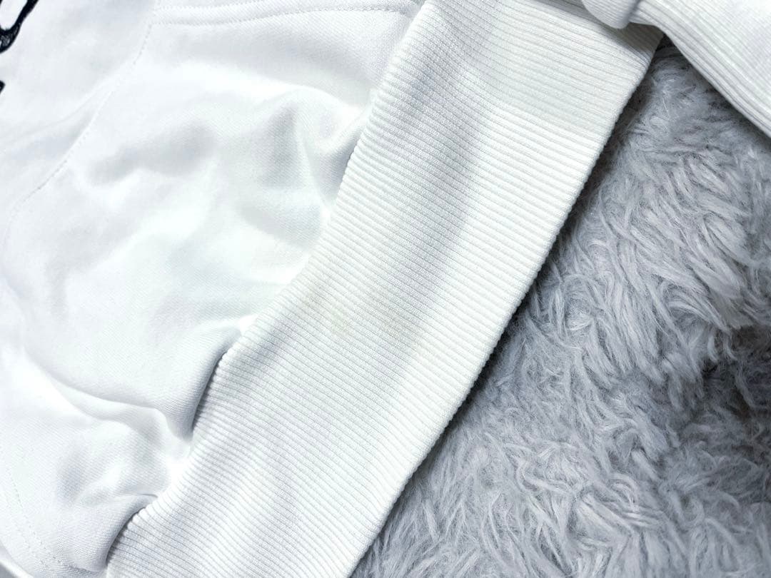 GIVENCHY ジバンシー クロップド パーカー