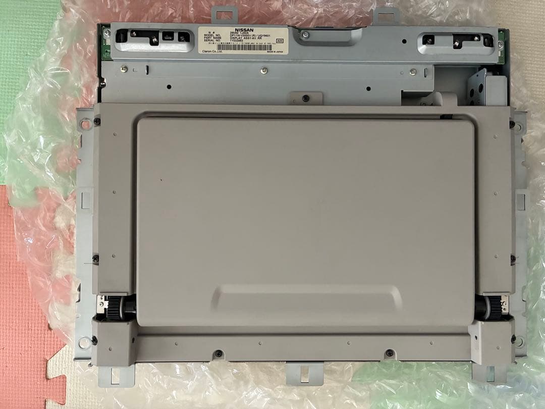 NISSAN フリップダウンモニター E52　エルグランド　C26 セレナ