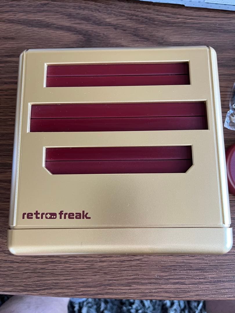 retro freak ゴールド レトロゲーム機