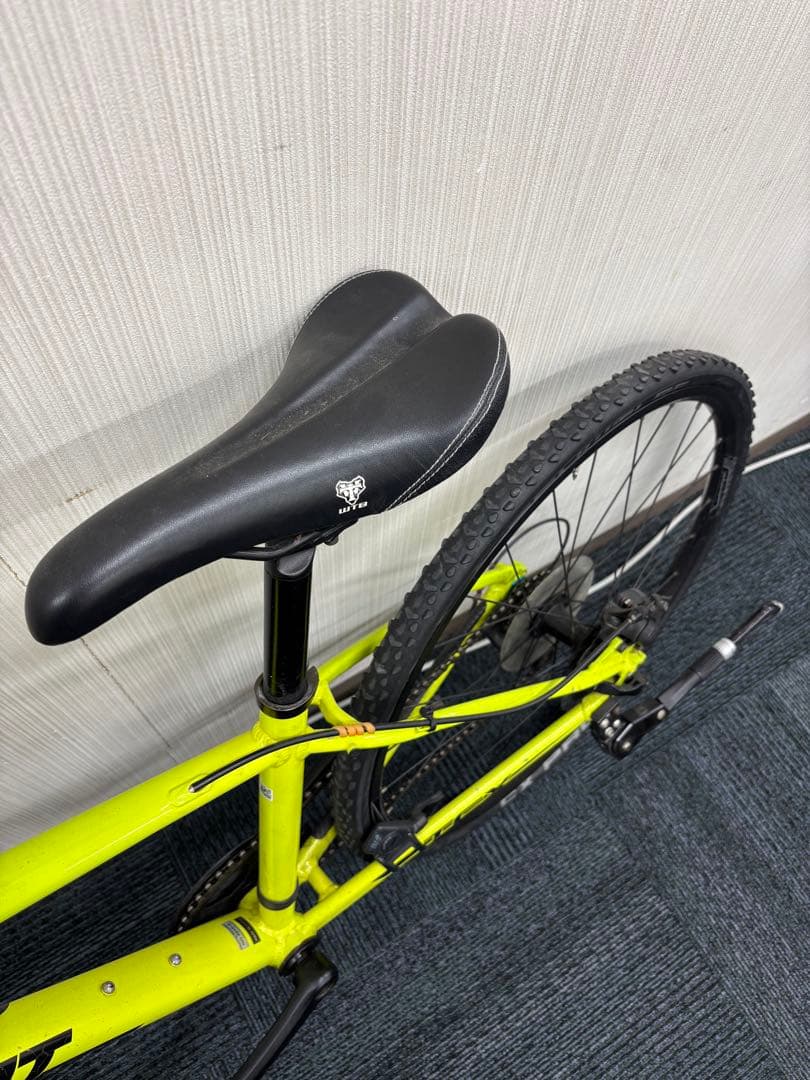 ジャイアント　GIANT TCX 26インチ　直接手渡しのみ