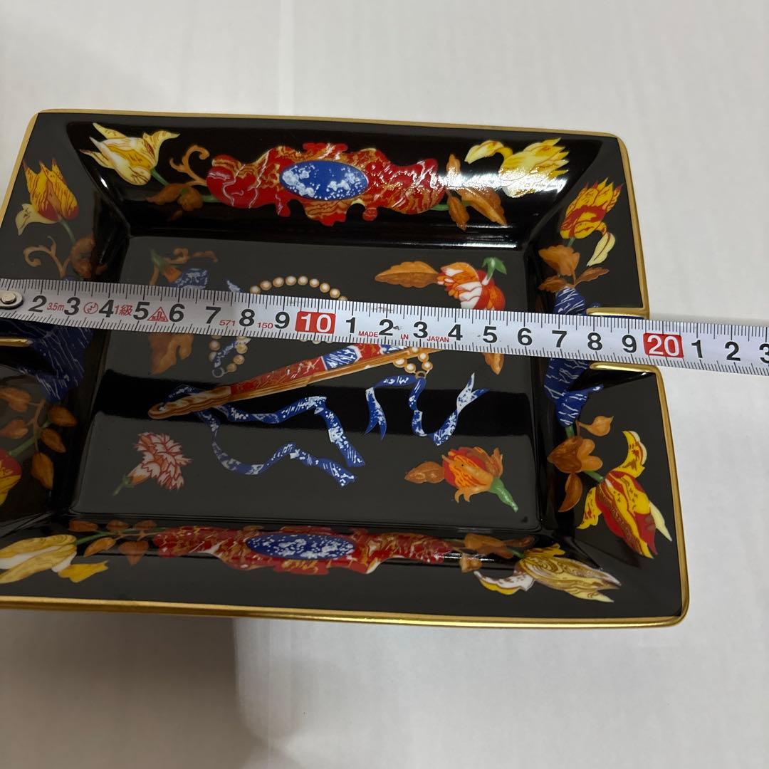 エルメス　HERMES アッシュトレイ　灰皿　皿　小物　扇子　陶器
