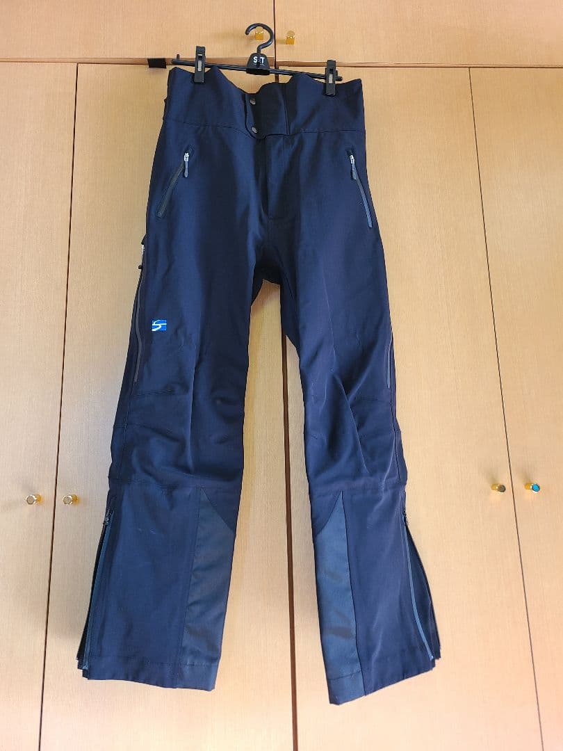 ビブウェア finetrack EVER BREATH グライド スキーM 黒