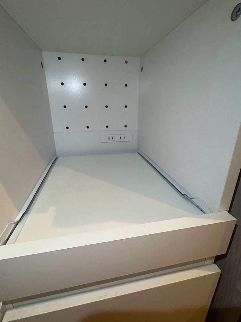 2/20まで✨ LOWYA 食器棚 ほぼ新品